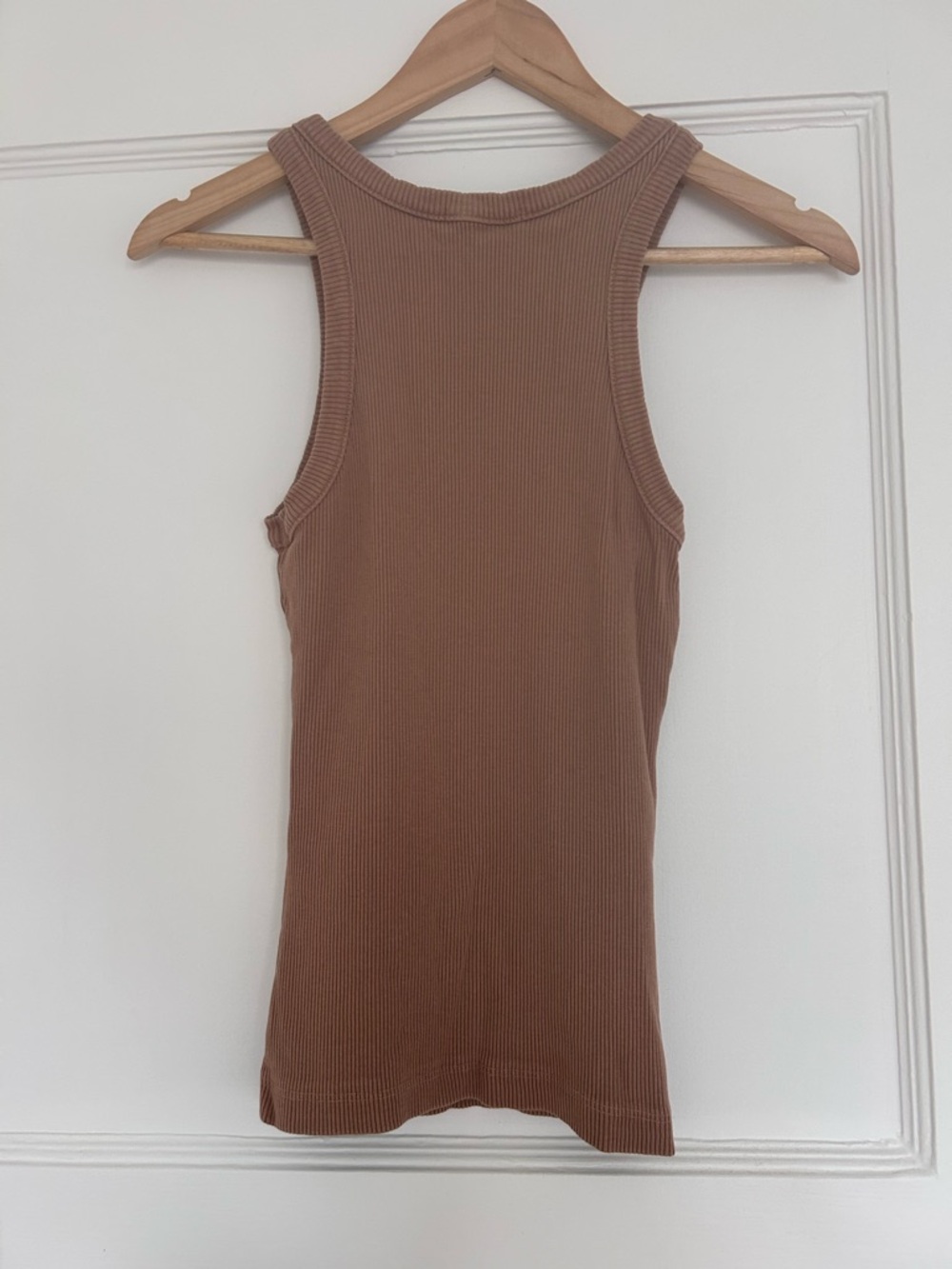 Agolde Chestnut Ribbed Tank Top - Picture 3 of 3